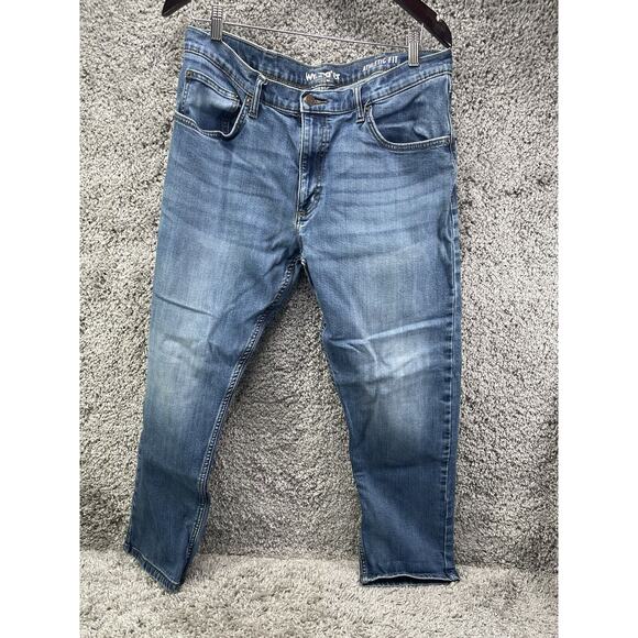 Wrangler Jeans Mens 34x29 Blue Athletic Fit Premium Quality Medium Wash Denim - Picture 1 of 11